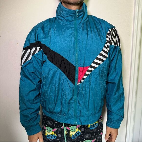 Esprit Vintage Blue and Black Windbreaker with 90s Aesthetic - Picture 8 of 10